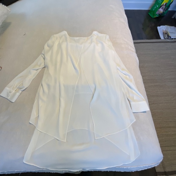 Ladies tunic - Picture 3 of 5